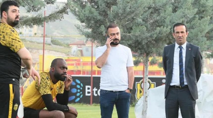  Adil Gevrek: Bifouma ve Acquah'a teklifler var