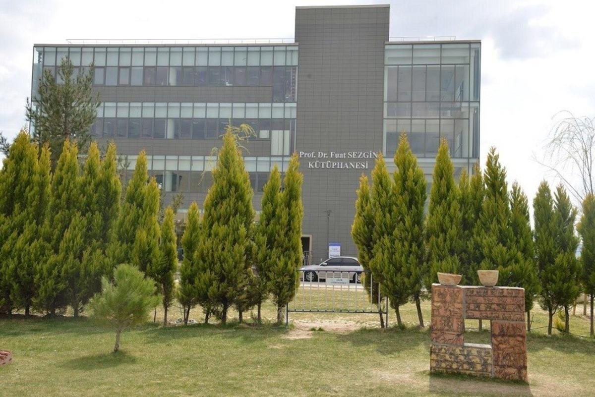 Uşak &Uuml;niversitesi&rsquo;nden &ouml;ğrencilere &lsquo;dijital sınav&rsquo; desteği