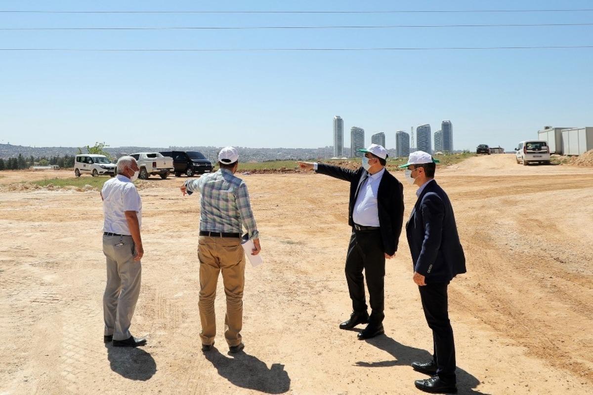 Fadıloğlu 15 Temmuz&rsquo;daki yol a&ccedil;ma &ccedil;alışmalarını inceledi