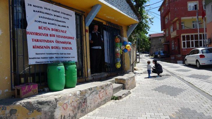 Gizemli hayırsever kadın mahallelinin 20 yıllık veresiye borcunu kapattı! Bakkal isyan etti G2