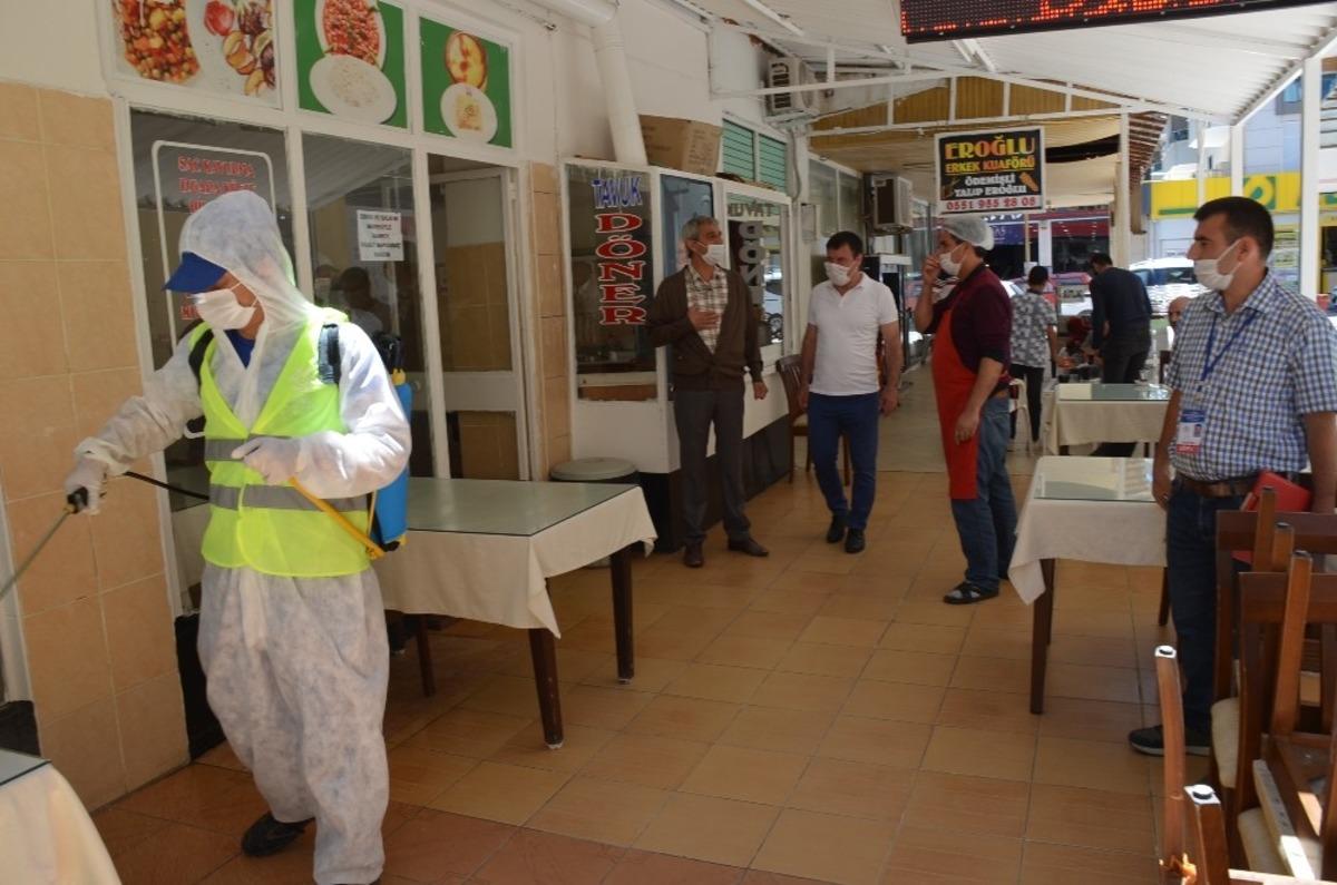 Didim&rsquo;deki işletmeler dezenfekte edilerek, yeni d&ouml;neme hazırlandı