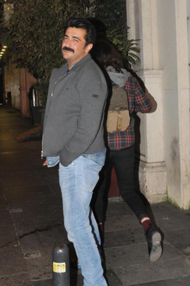 Celil Nalçakan, kız arkadaşıyla gecelerde G3