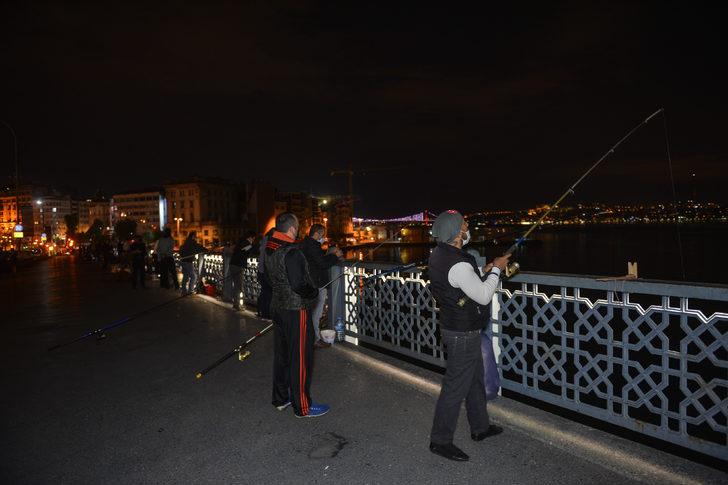İstanbul'da normalleşme takvimiyle birlikte balık tutmaya koştular G5