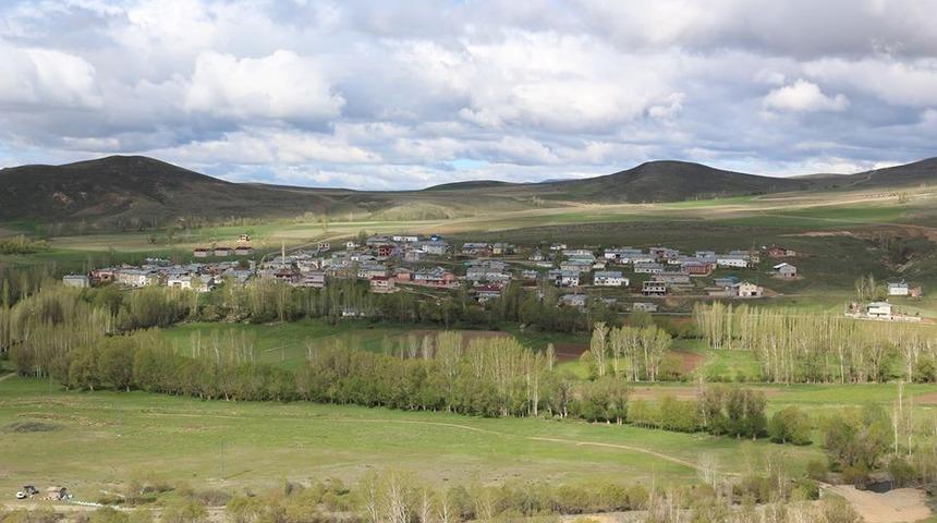 Bayburt&rsquo;ta Akbulut k&ouml;y&uuml; karantinaya alındı