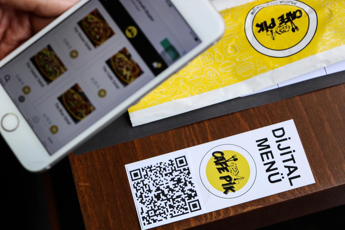 Kafede karekodla 'temassız sipariş' d&ouml;nemi başladı