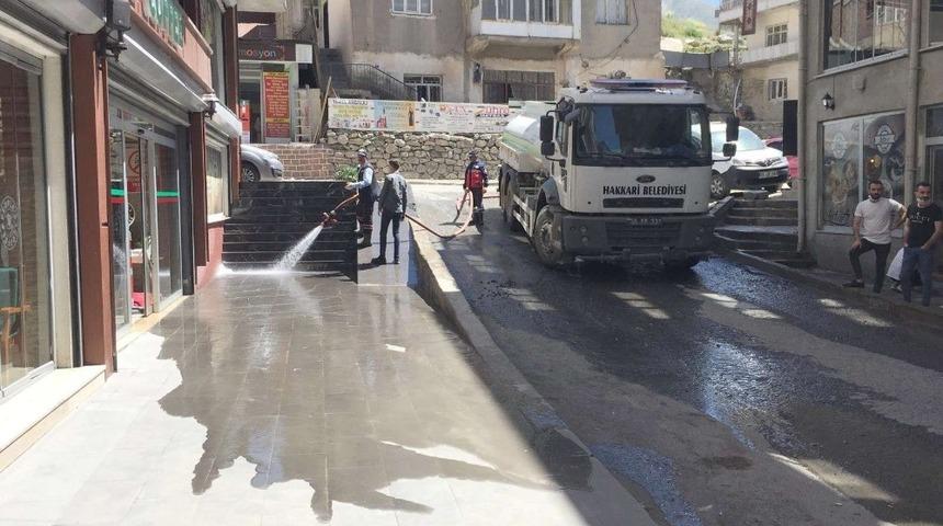 Hakkari’de korona virüsüyle mücadele son hız sürüyor