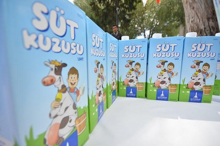 Büyükşehir 154 bin 500 çocuğa süt dağıtıyor G3