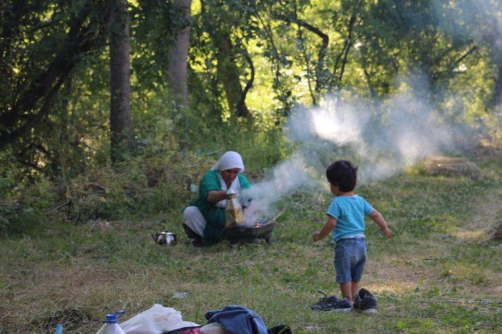 Yasak bitti halk piknik alanlarına akın etti G4