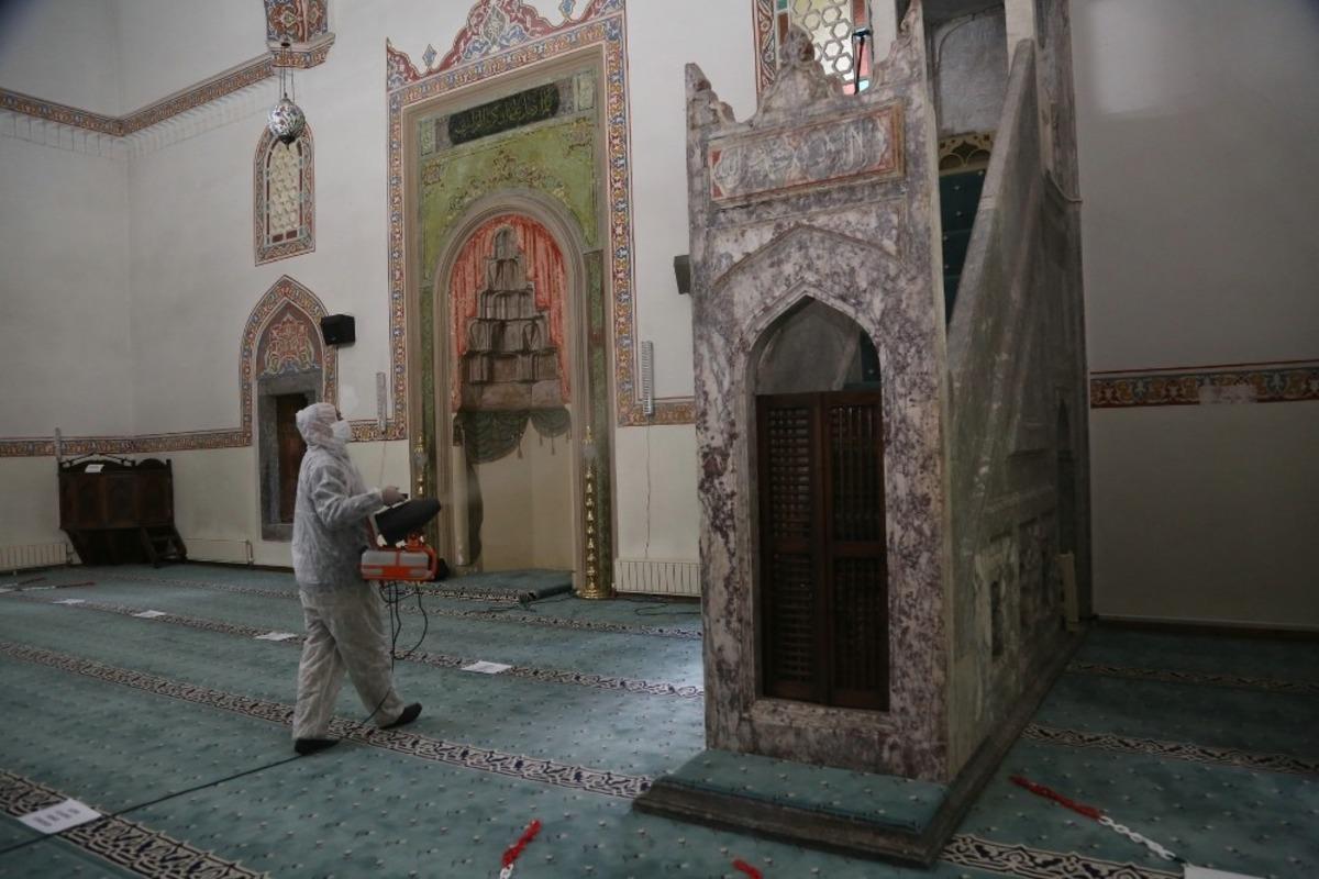Odunpazarı&rsquo;ndaki camiler dezenfekte ediliyor