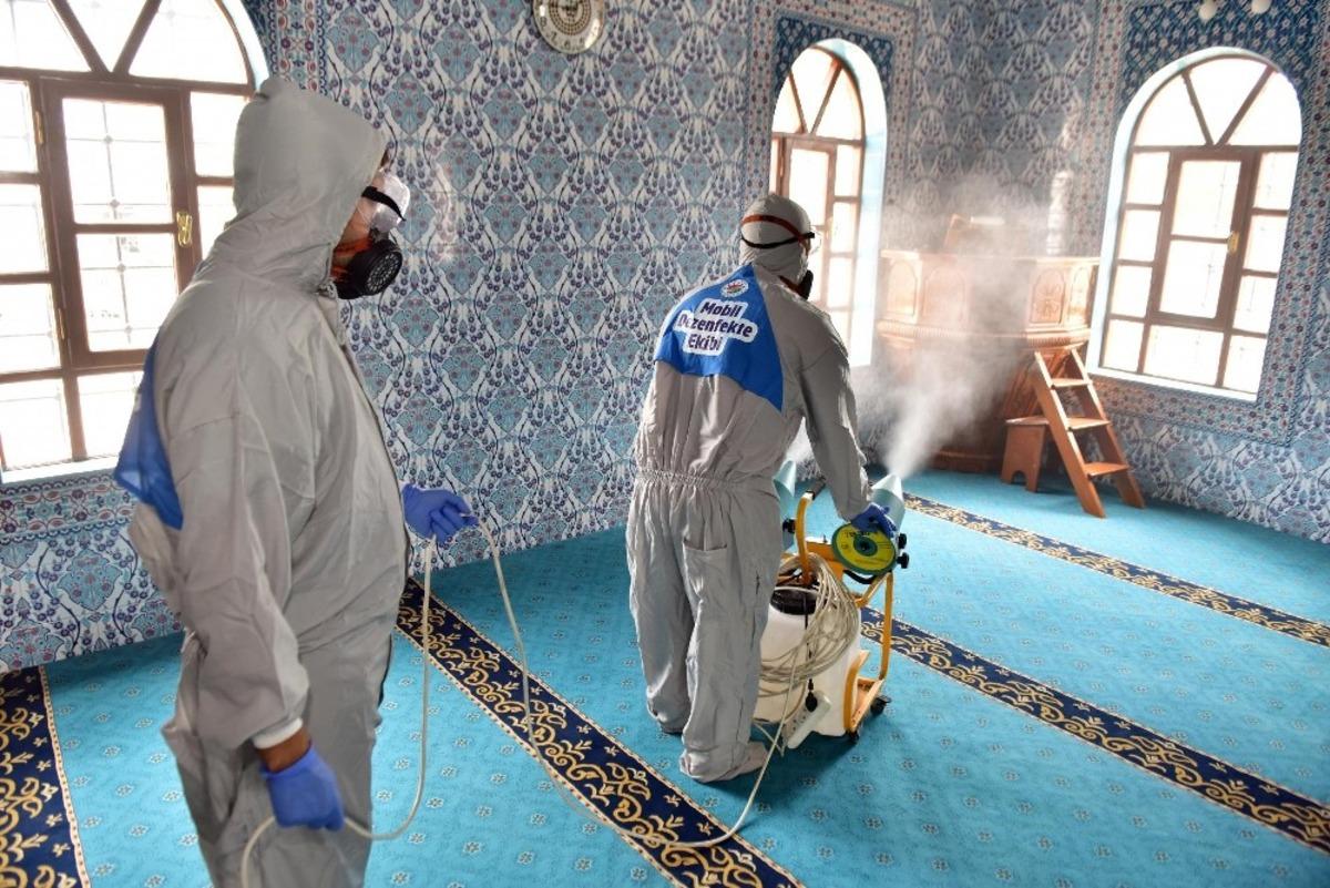 Kepez&rsquo;den haftada bin 637 noktaya dezenfekte hizmeti