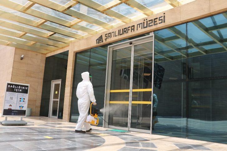 Dünyanın ilk tapınağı Göbeklitepe, yeniden ziyarete açıldı G4