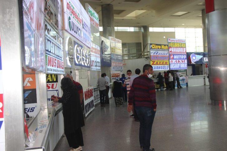 Kayseri Şehirlerarası Otobüs Terminali kısıtlamanın kalkmasıyla hareketlendi G2
