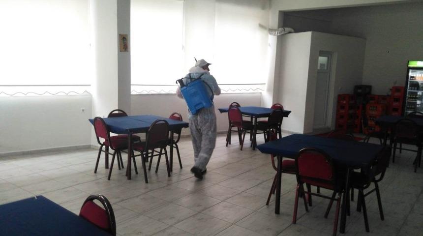 Yunusemre&rsquo;de kahvehaneler dezenfekte ediliyor