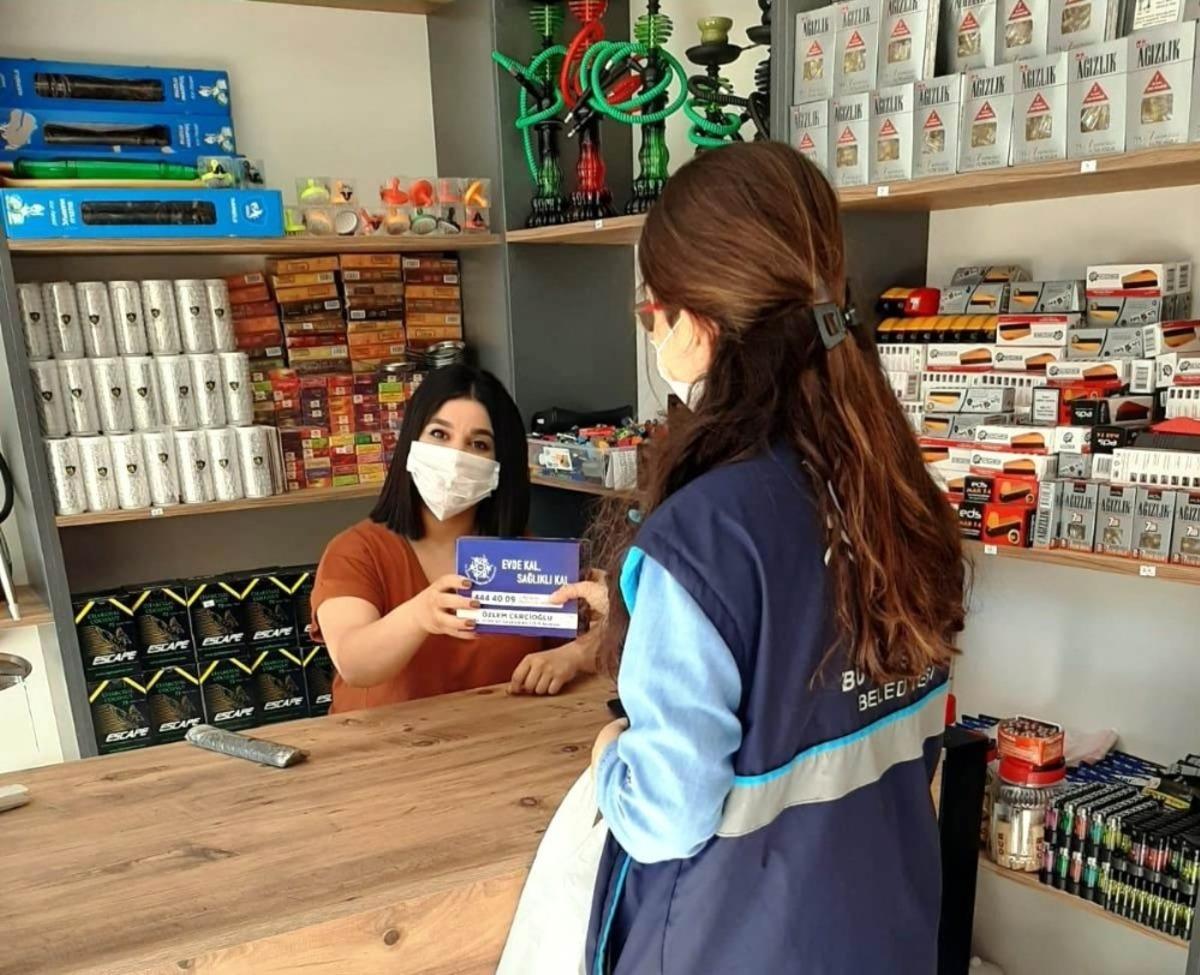 B&uuml;y&uuml;kşehir Ko&ccedil;arlı&rsquo;da maske, eldiven ve dezenfektan dağıtıyor