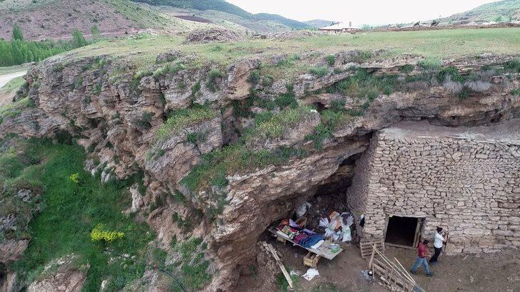 Mağarada yetiştiriyor! Sebebini öğrenince çok şaşıracaksınız G2