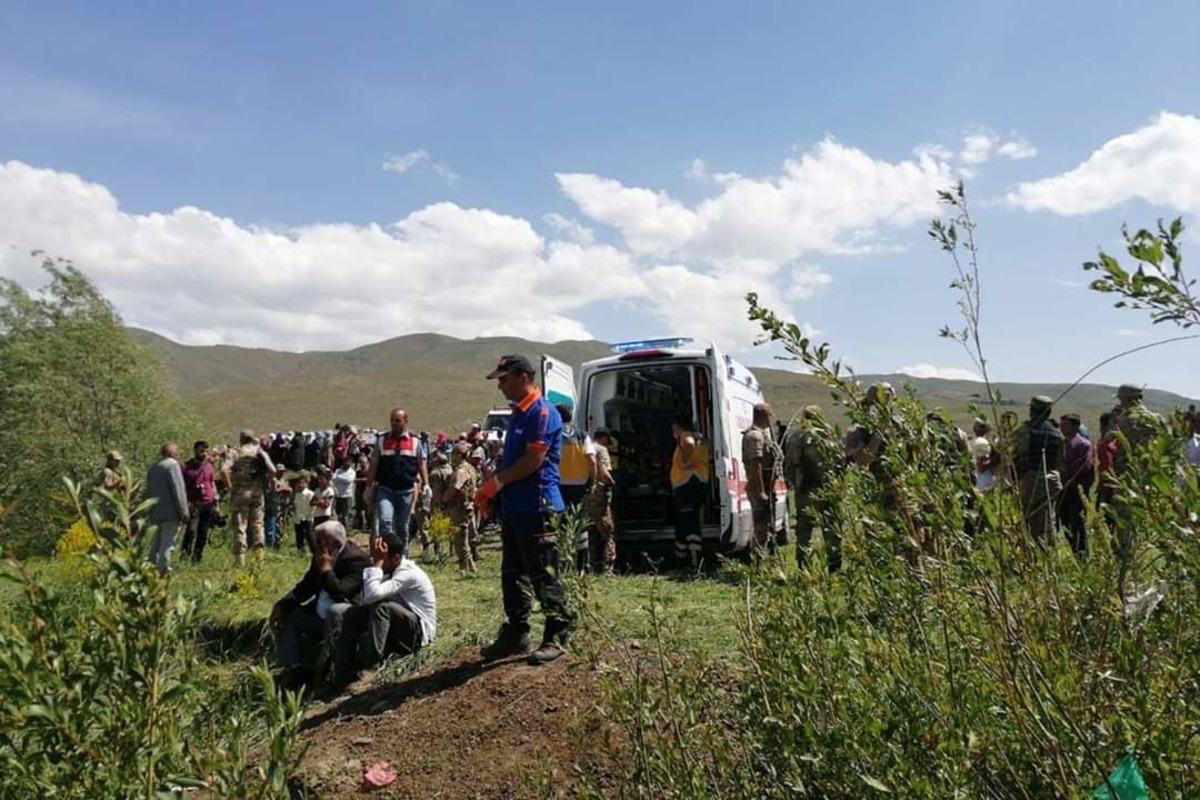 Serinlemek i&ccedil;in girdiği derede boğuldu