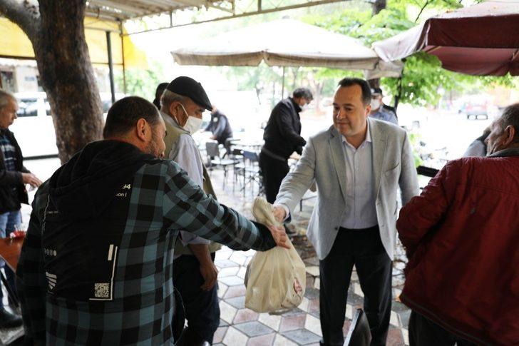 Akhisar Belediyesinden kahvehanelere tam destek G5