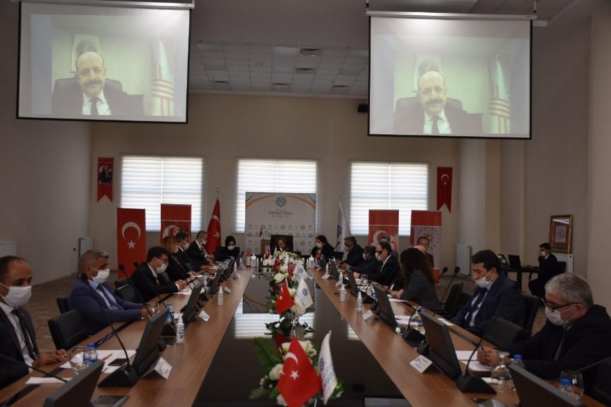 Y&Ouml;K Başkanı Prof. Dr. Sara&ccedil;, MT&Uuml; Senatosu&rsquo;na katıldı