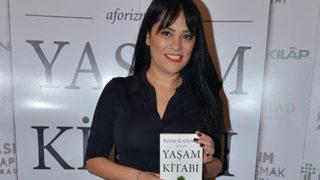 Aşkım Kapışmak 'Yaşam Kitabı'nı tanıttı