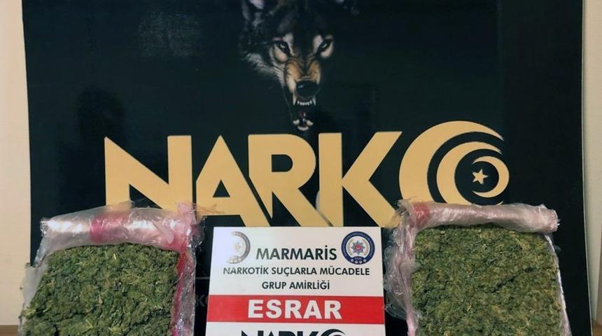 Muğla&rsquo;da araca zulalanmış uyuşturucu ele ge&ccedil;irildi