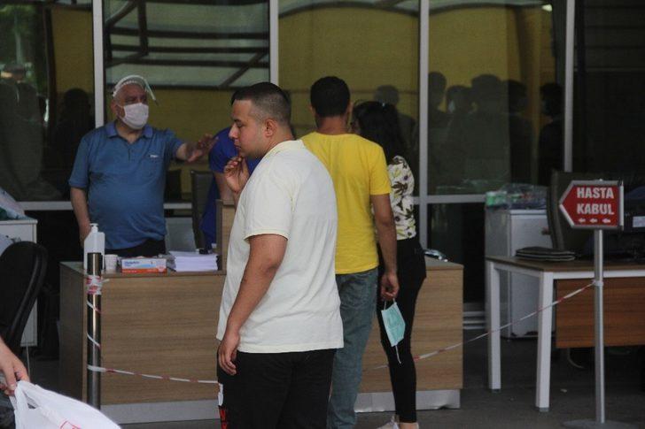 Asker adaylarının koronavirüs testi kuyruğu G3