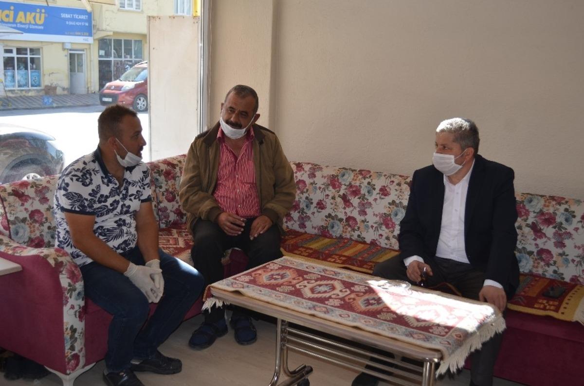 Başkan Altun, normalleşme s&uuml;recinde esnafı ziyaret etti