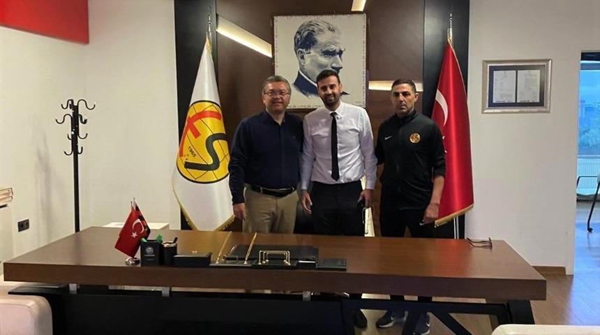 Eskişehirspor&rsquo;da gen&ccedil; kaleci Ebrar&rsquo;ın s&ouml;zleşmesi uzatıldı