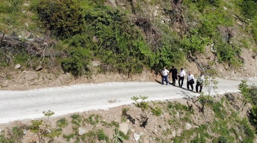 Nazilli&rsquo;nin k&ouml;ylerinde yol hamleleri devam ediyor