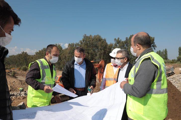 DSİ Bölge Müdürü İlter, Kestel Çayı üzerinde inşaa edilen bentleri yerinde inceledi G2