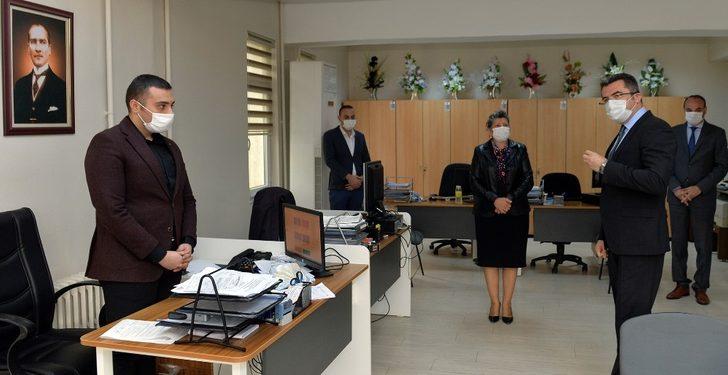 Maske ve Sosyal Mesafe Kuralını denetleyen Vali Memiş: Hem uyardı hem de teşekkür etti G5