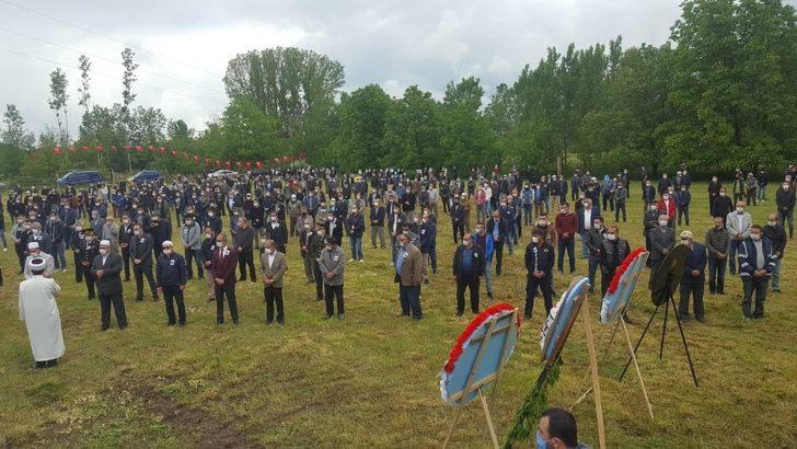 Trafik kazasında hayatını kaybeden Uzman Çavuş Simav’da toprağa verildi G3