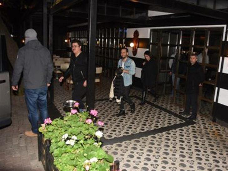 Oğuzhan Koç ile Yağmur Tanrısevsin yakalandı G3