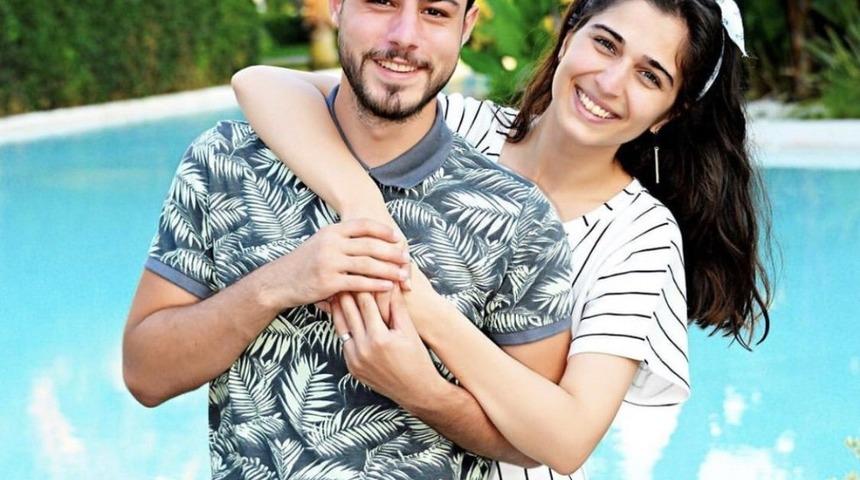 Tolunay ve İleyda &ccedil;iftinden takip&ccedil;ilerine yardım