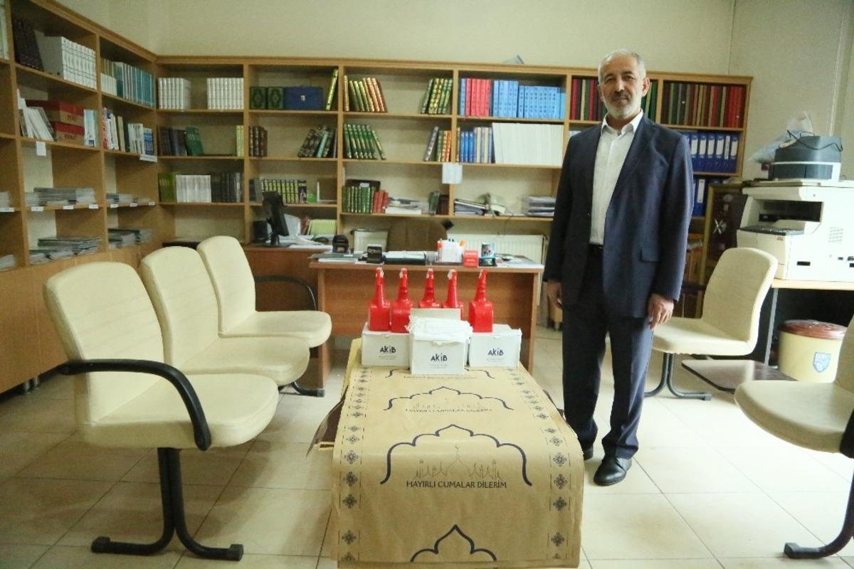 Develi Belediyesi&rsquo;nden il&ccedil;e m&uuml;ft&uuml;l&uuml;ğ&uuml;ne hijyen desteği