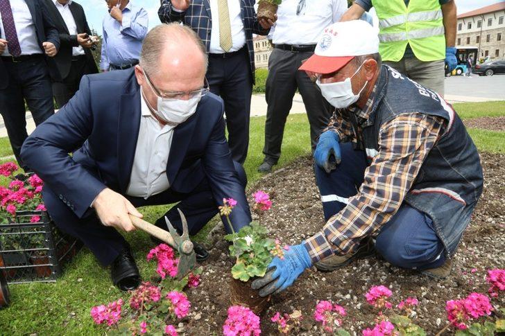 Sivas’ta yeşil alanlar genişliyor G2