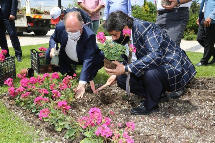 Sivas’ta yeşil alanlar genişliyor G3