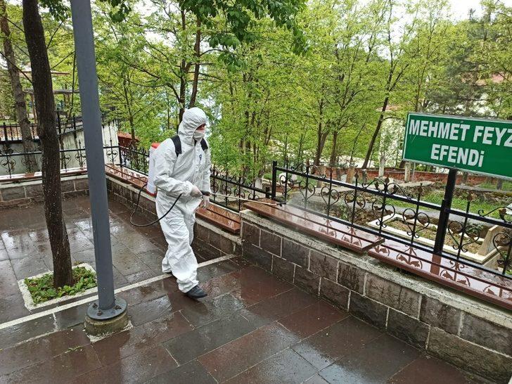 Kastamonu Belediyesi, kabristanlıkların dezenfekte ve temizlik çalışmalarını tamamladı G5