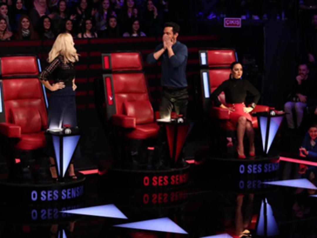 Ebru G&uuml;ndeş ameliyat oldu