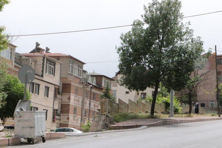 58 kişinin yaşadığı 6 apartmandaki karantina 14 gün uzatıldı G3