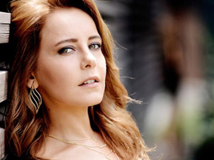 Vildan Atasever katıldığı panelde öfkelendi G4