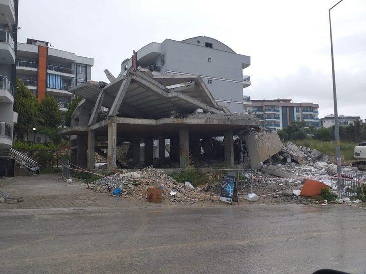 Kuşadası’nda 6 kaçak yapı yıkıldı, 524 yapı mühürlendi G1