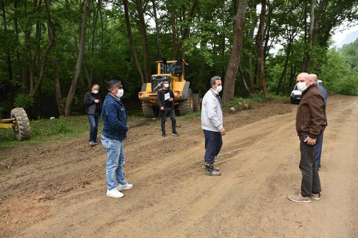 Karab&uuml;k&rsquo;te asfalt sezonu hazırlıkları s&uuml;r&uuml;yor