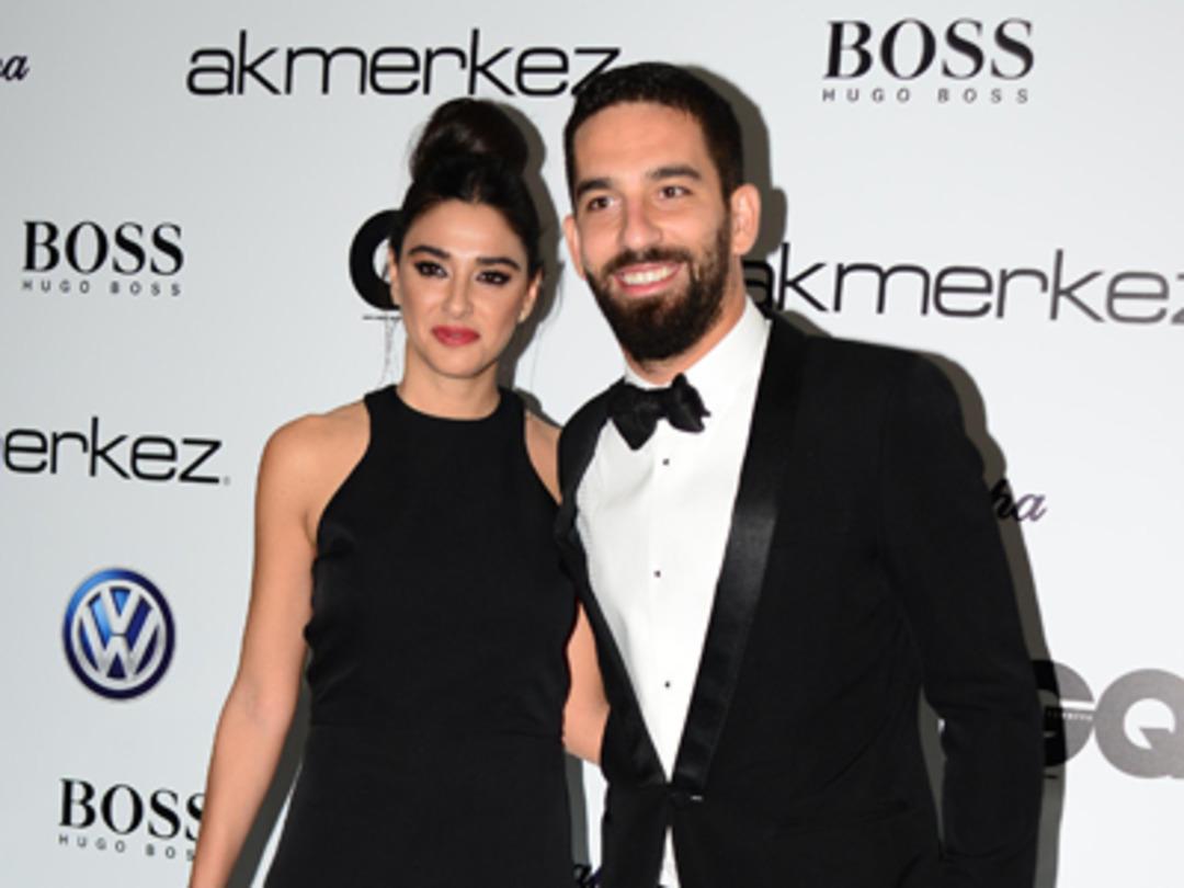 Arda Turan ile Aslıhan Doğan evleniyor