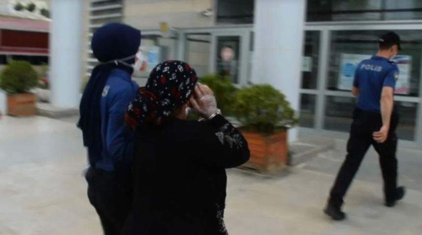 &Ccedil;ocuğunu kullanarak hırsızlık yapan kadın yakalandı