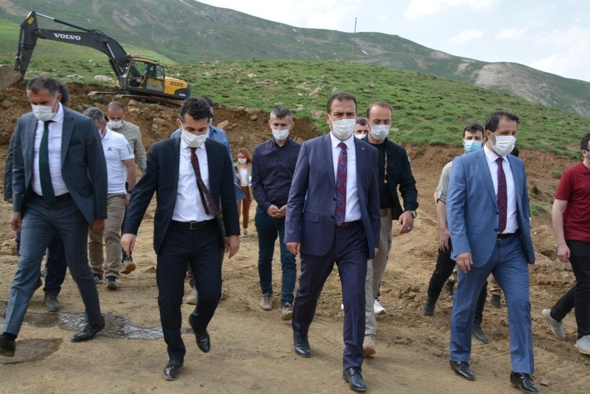 Vali Akbıyık: &ldquo;Hakkari kış turizmi merkezi olacak&rdquo;