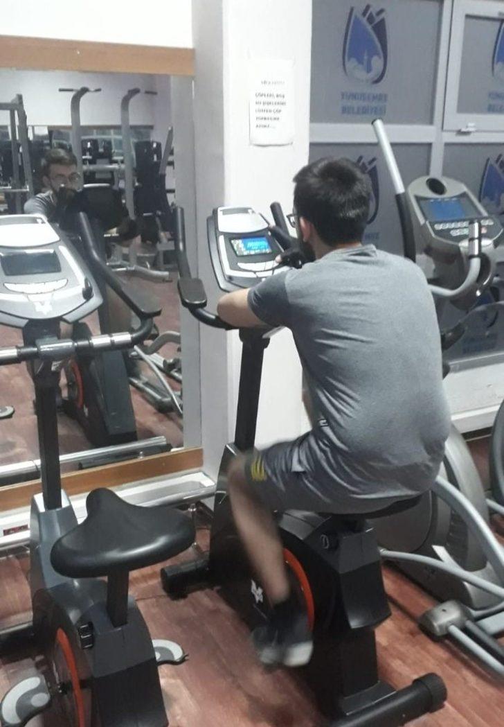 Muradiye Spor Salonu hizmete başladı G3