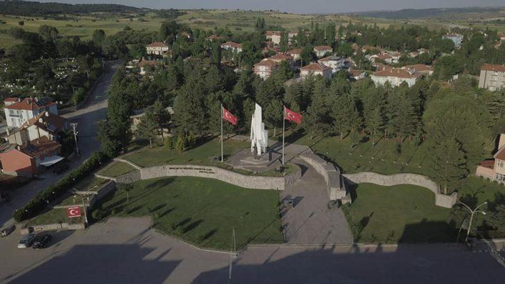 Dumlupınar Şehitliği ziyarete açıldı G1