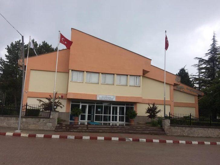 Dumlupınar Şehitliği ziyarete açıldı G2