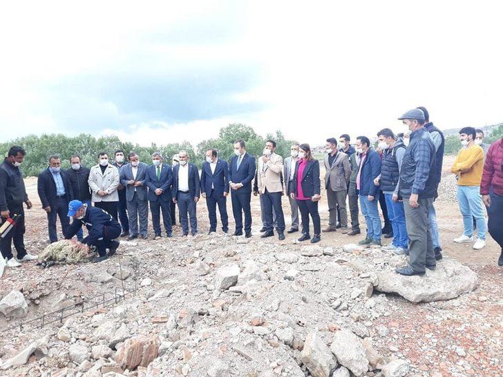 Altıntaş ilçesine modern hayvan pazarı G4