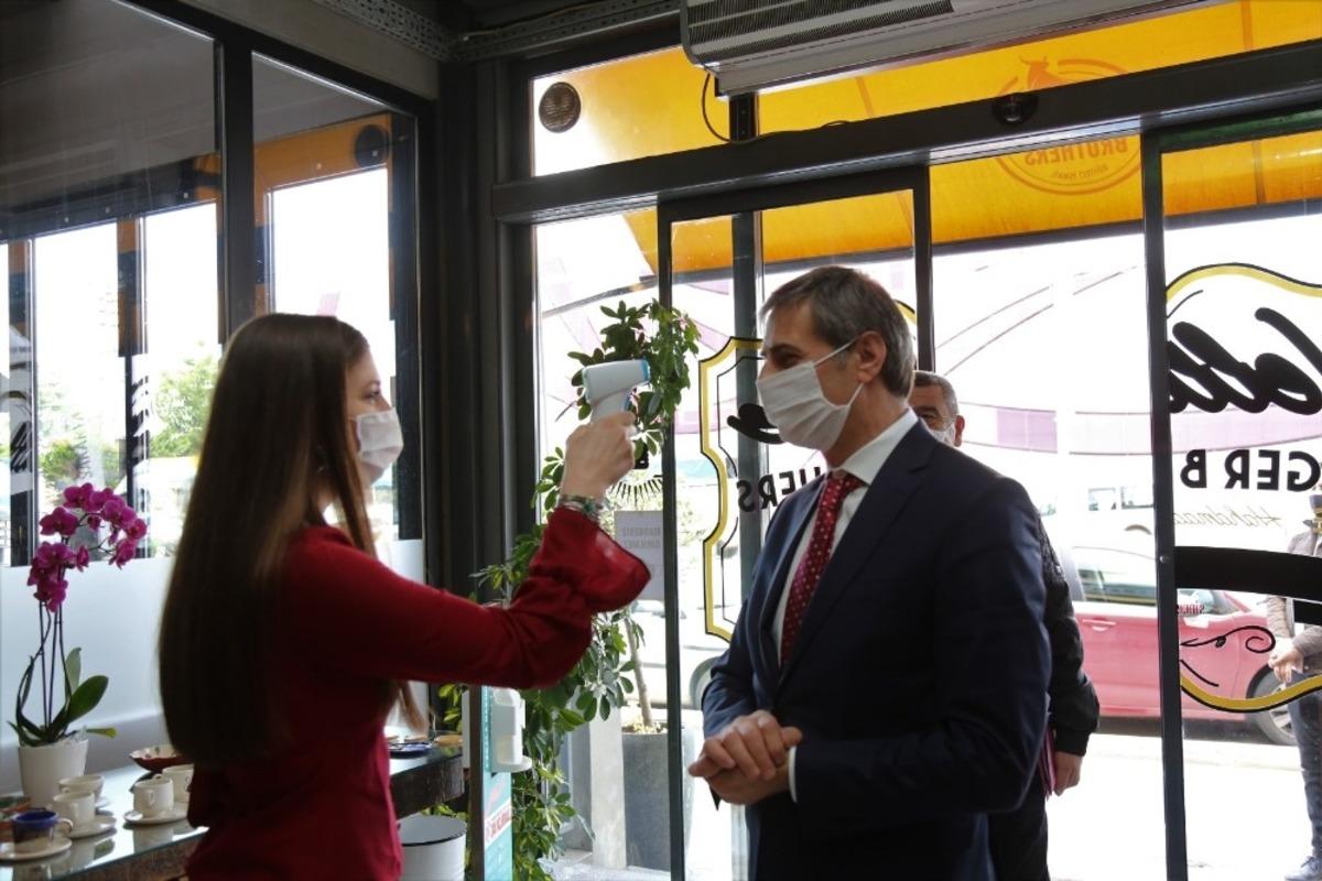 Serdivan Belediyesi normalleşme s&uuml;recinde esnafın yanında